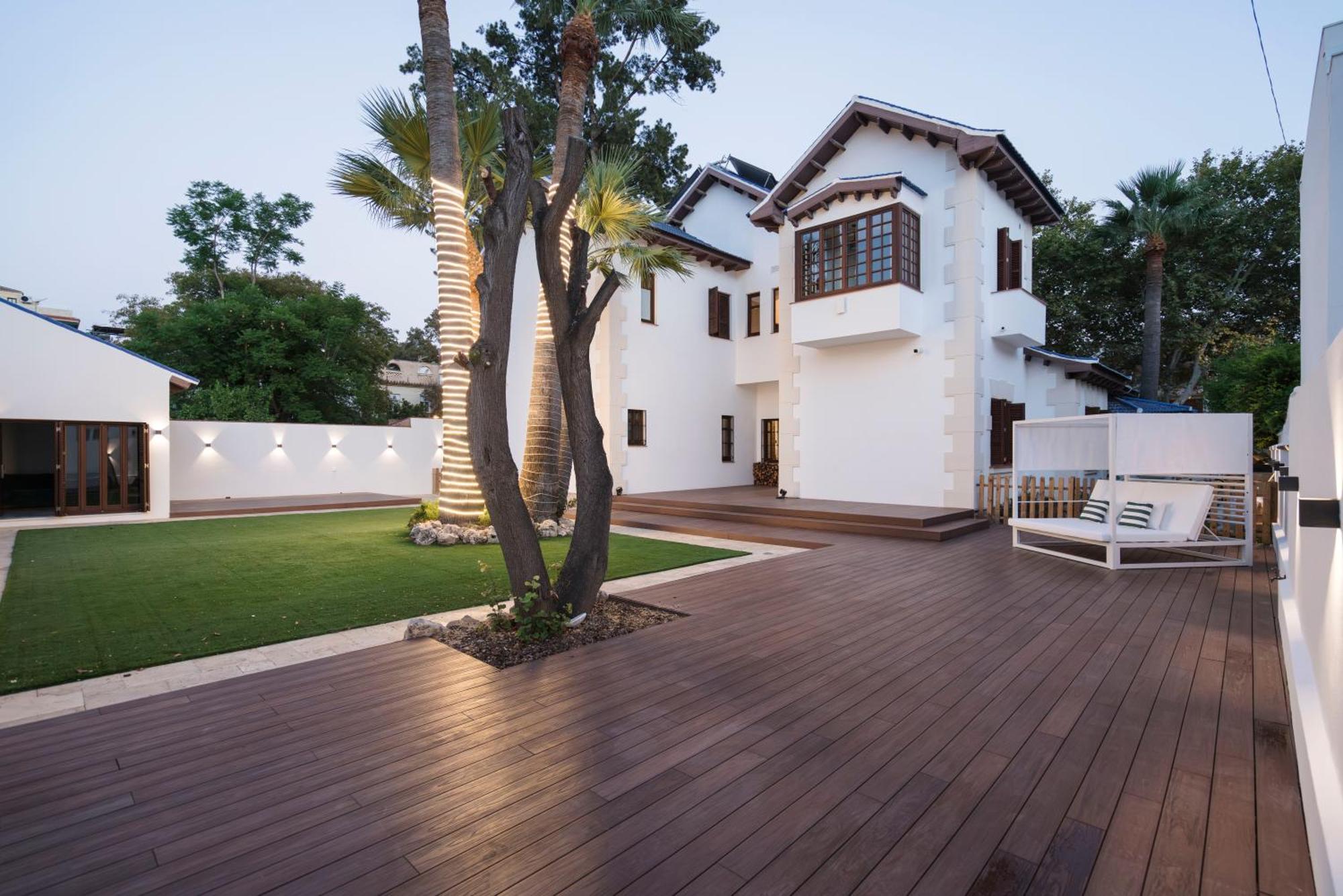 La Moderna Suites Malaga Luaran gambar